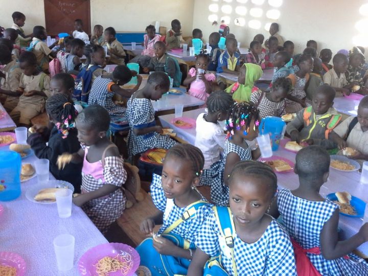 Plus de 14 000 plats offerts à des élèves dans le Nord-ouest ivoirien